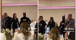 Un bărbat a venit la nuntă costumat în Batman. Imaginile când joacă hora, virale pe Internet: „A venit să salveze mireasa”
