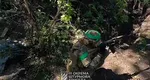 O femeie soldat ia cu asalt tranşeele ruseşti de lângă Bahmut. Imagini uimitoare surprinse cu camera de corp VIDEO