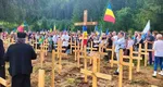 Nou scandal la Valea Uzului. Un grup de naționaliști au montat cruci de lemn pe locul celor demolate: ”Am demonstrat Împreună că identitatea națională nu se poate șterge”