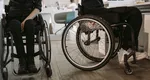 Românii cu handicap ireversibil scapă de drumurile inutile la comisiile de evaluare. Proiectul a fost votat de Camera Deputaților