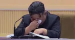 Kim Jong Un, filmat în timp ce plângea în batistă. Liderul nord-coreean roagă femeile din țara lui să facă mai mulți copii