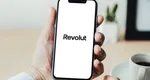 Revolut lansează în premieră servicii de telefonie pentru clienţii premium