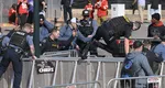 VIDEO Poliţia a arestat trei suspecţi după incidentul de la parada din Kansas City. Joe Biden: „Este timpul să acţionăm”
