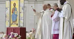 Papa Francisc, în mesajul de Paşte, i-a îndemnat pe oameni „să nu cedeze în faţa logicii armelor”