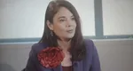 Scandal de proporții în care e implicată Nadine, prezentatoare la TVR. S-a ales cu brățară de monitorizare la picior și a fost trimisă la psihiatrie, după ce a hărțuit mai mulți bărbați