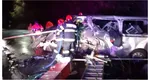 Accident grav în Cluj. Două persoane au fost rănite după ce un camion și un microbuz s-au ciocnit