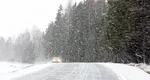 Ciclonul cu vreme extremă în România. Ninge viscolit ca în toiul iernii la munte, ploi și vijelii în multe zone. Vântul suflă cu până la 120 km/h la munte