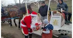 Gestul emoționant făcut de un tânăr pentru copiii din satul său. Și-a licitat porumbeii pentru a cumpăra cadouri celor mici: ”Vine Moș Crăciun, mergem cu trăsurile cu cai la toți copiii”