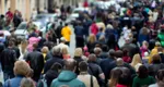 Sondaj IPSOS: Românii și irlandezii au cea mai mare încredere în evoluția economiei globale, dintre popoarele europene
