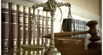 ÎCCJ: Indemnizația lunară pentru creșterea copilului va putea fi recalculată și după depășirea vârstei de doi ani