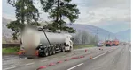 Alertă pe DN1, în zona Comarnic. Scurgeri de acid sulfuric dintr-o cisternă. Populația este evacuată