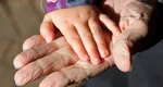 Indemnizație pentru bunici. Vârstnicii care au grijă de nepoți pot primi bani de la stat