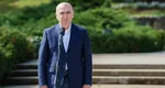 Ce salarii au grădinarii Palatului Cotroceni, lăudați de Ilie Bolojan: ”Vin o oră jumătate în fiecare dimineață, pe un salariu destul de mic, și lucrează din greu”