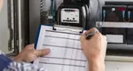 Ce pot face românii dacă facturile la energie electrică cresc de la 1 iulie 2025. În ce condiţii pot trece la alt furnizor