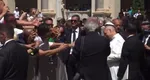 Panică la Vatican! Papa Leon a fost lovit în cap de un obiect aruncat din mulțime VIDEO