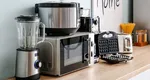 Opt electrocasnice care consumă curent dacă sunt lăsate în priză. Facturile vin mai mici dacă sunt deconectate atunci când nu sunt folosite