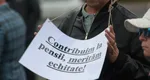 Plata pensiilor din iulie, în pericol! Angajaţii Caselor de pensii au început protestele