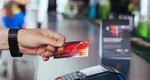 Recomandările specialiștilor pentru evitarea taxelor ascunse. Ce trebuie să știe românii care au cont bancar sau card