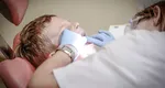 Stomatolog acuzat că i-a scăpat o freză pe gât unui copil de cinci ani. Familia cere daune de 15.000 de euro