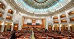 Moțiunea de cenzură împotriva Guvernului Bolojan, citită în Parlament – ”Afară cu Guvernul ipocrit”
