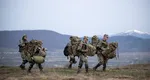 Tinerii se înrolează masiv în armată: „Cred că este foarte important să ne protejăm ţara”. Ce se întâmplă cu serviciul miltar obligatoriu în Europa