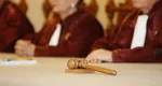 Judecătorii din Germania muncesc până la 67 de ani şi au pensii mai mici decât cei din România
