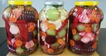 Secretul murăturilor perfecte, dezvăluit de Radu Anton Roman. Ingredientele care nu trebuie să lipsească din borcan
