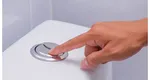De ce unele vase de toaletă au două butoane de tras apa. Nu te-ai fi gândit niciodată la un asemenea răspuns