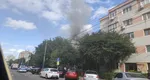 Incendiu la mansarda unui bloc din Constanța. Un bărbat a fost găsit inconștient în apartament