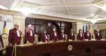 Cine sunt cei cinci judecători CCR care au respins legea pensiilor speciale. Au salarii uriaşe şi pensii speciale între 30.000 și 70.000 de lei net lunar!