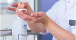 Alcoolul din dezinfectante, declarat cancerigen de către experţi. UE vrea să-l interzică!