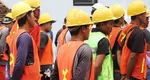 Câți bani câștigă un muncitor străin în România. Numărul avizelor de angajare emise în 2025