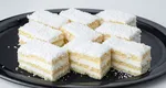 Cum se prepară celebra prăjitură cu nucă de cocos. Rețeta desertului care a devenit viral pe TikTok