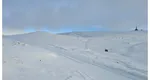 Zăpadă de 15 centimetri pe Platoul Bucegi. Avertismentul salvamontiștilor: ”Sfătuim turiștii să fie echipați de iarnă”