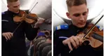 Moment emoționant în timpul unui zbor Tarom, după ce un jandarm cântă ”Deșteaptă-te române”. Cine e tânărul care a impresionat o țară întreagă