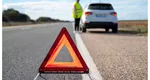 Dispare triunghiul reflectorizant. Amendă de 1.000 de lei pentru cine nu va avea noul gadget la bord