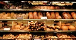 Cât au ajuns românii să dea pe o pâine. Este unul dintre alimentele cele mai afectate de inflație: ”Stau și mă gândesc că nu-mi ajung banii”