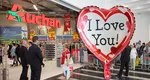 Auchan sărbătorește dragostea. Lanțul de magazine aduce reduceri de până la 40% în „Luna Iubirii”