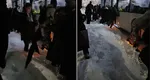STB-ul a pierdut lupta cu nămeții! Scene ireale în nordul Bucureștiului: Călătorii au coborât și au împins autobuzul blocat în zăpadă