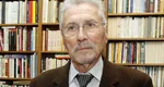 Emil Constantinescu, apariţie rară în Parlament. Fostul preşedinte a venit să apere bugetul Institutului Levantului: „Noi dăm, nu luăm de la Parlamentul României”