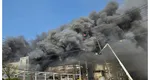 Incendiu de cod roşu la o fabrică de piese auto, creşte bilanţul victimelor VIDEO