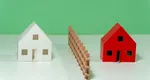 Cine este obligat prin lege să plătească gardul dintre vecini? Ce faci dacă cel de lângă tine refuză să dea un leu