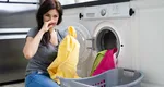 Hainele proaspăt spălate miros urât? Trucul simplu care te ajută să rezolvi problema