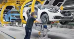 Mercedes-Benz reduce numărul angajaților cu peste 11.000. Parte din muncitori vor fi concediați, alții vor pleca voluntar sau se vor pensiona