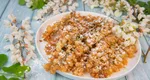 Rețeta de gogoși cu flori de salcâm. Gospodinele au dezvăluit ingredientul care face diferența
