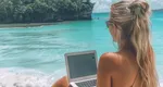 Val de reacții în mediul online, după ce o tânără a dezvăluit că lucrează de pe plajă: „Într-un decor mai puțin obișnuit”
