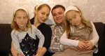 Trauma familiei românești Samson, a căror fetițe de 10 și 11 ani au fost luate de autoritățile suedeze sub pretextul că au fost abuzate. Mărturia șocantă a tatălui copilelor: „A încercat să se spânzure, a luat un pumn de pastile, s-a înjunghiat în zona inimii”