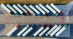 Criză majoră în transportul de marfă din Europa. Există aproximativ 500.000 de locuri de muncă disponibile, dar nimeni nu mai vrea să fie șofer de TIR