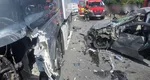 Accident grav în comuna Bascov. Trei adulţi şi un copil au fost răniţi