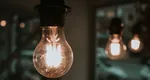 ANALIZĂ Facturile la energie îi sărăcesc pe români. Procent mare al celor care dau peste 10 la sută din bugetul familiei pe curent și gaze
